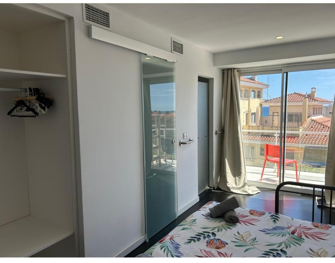 Hug Hotel2022 El Carrer del Canonge Εξωτερικό φωτογραφία